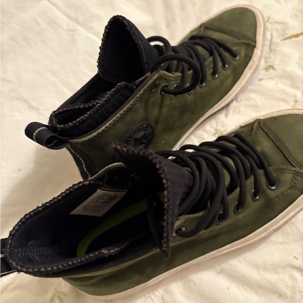 Converse Chuck Taylor All Star Waterproof High Top Unisex Sneaker/Boot - Picture 5 of 10